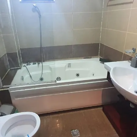 The Regent 3 Room Apartment Apartmán Mamaia